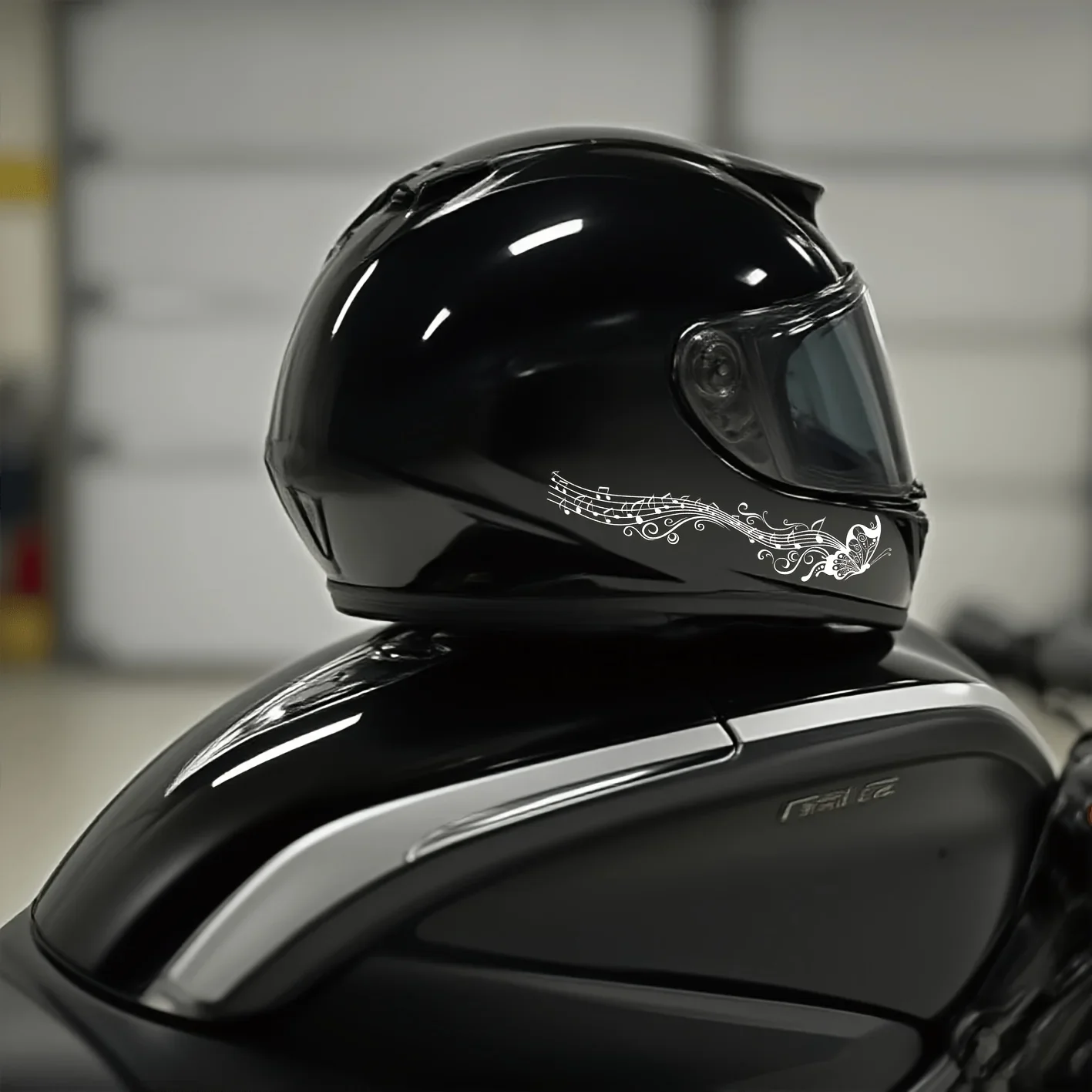 Модная музыкальная красная бабочка и музыкальная нота, наклейка на шлем, подходит для журналов, аккумуляторов, пеналов, дверных знаков и брелков
Модная музыкальная красная бабочка и музыкальная нота, наклейка на шлем, подходит для журналов, аккумуляторов, пеналов, дверных знаков и брелков