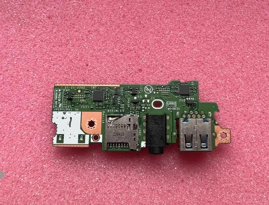 ОРИГИНАЛЬНЫЙ АКЦИЯ ДЛЯ Acer SFG14-71 SF314-71 IH4ST X40-53 КАРТРИДЕР USB АУДИОПЛАТА LS-M731P
ОРИГИНАЛЬНЫЙ АКЦИЯ ДЛЯ Acer SFG14-71 SF314-71 IH4ST X40-53 КАРТРИДЕР USB АУДИОПЛАТА LS-M731P