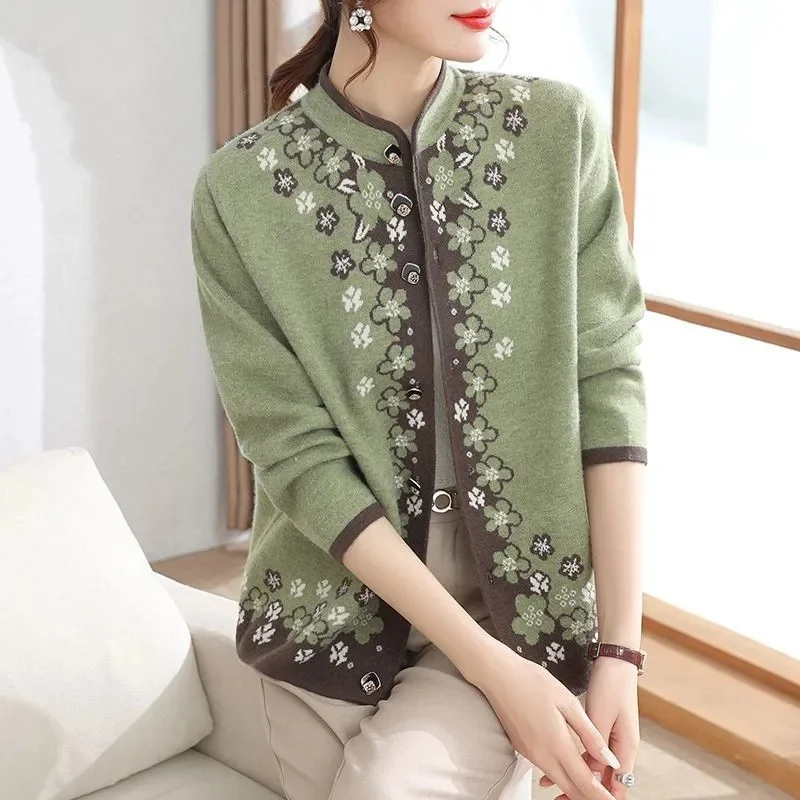 Korean Ladies Stand-up Collar Sweater Tops 2025 Women Fashion Knitted Cardigan Jacket Autumn Female Long Sleeves Knitting Coat
Korean Ladies Stand-up Collar Sweater Tops 2025 Women Fashion Knitted Cardigan Jacket Autumn Female Long Sleeves Knitting Coat