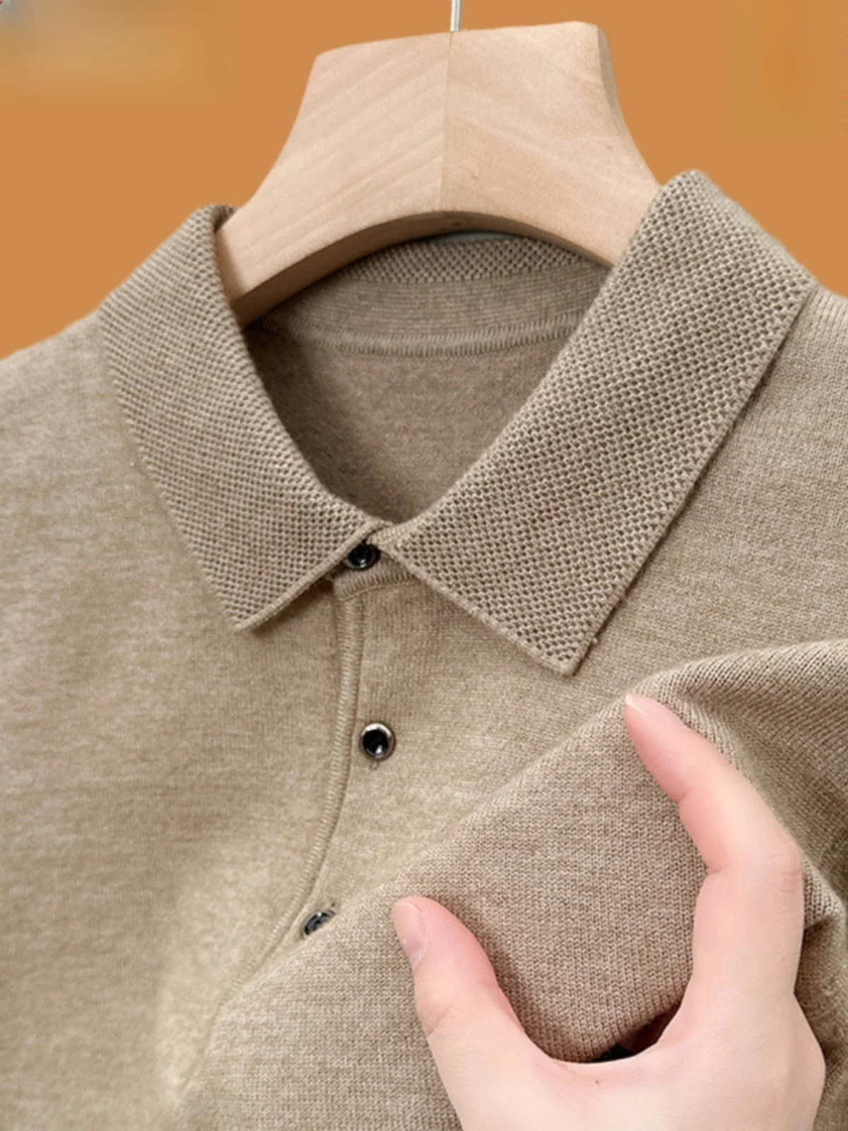 High-End Wool Knitwear Men's Collared Thi Warm Sweater Casual irt Winter Faion for Middle-Aged Men
High-End Wool Knitwear Men's Collared Thi Warm Sweater Casual irt Winter Faion for Middle-Aged Men