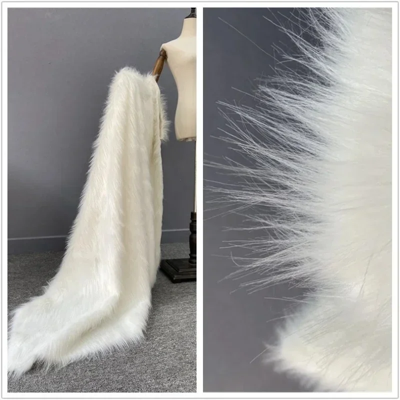 Long Plush Fabric Pure White Imitation Fox Fur Sofa Carpet Living Room Bedroom Cloth Diy Apaprel Sewing Fabric Meters Material
Long Plush Fabric Pure White Imitation Fox Fur Sofa Carpet Living Room Bedroom Cloth Diy Apaprel Sewing Fabric Meters Material