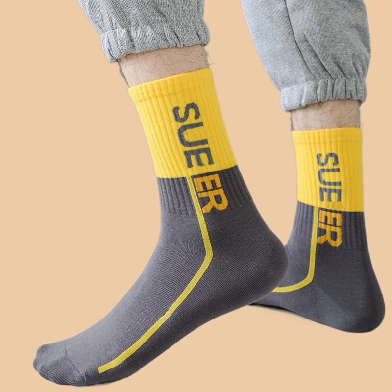 5/10 Pairs Men's Mid-tube Cotton Socks Breathable Sweat-absorbent Sports Basketball Socks Trendy Letter Men's Long Socks
5/10 Pairs Men's Mid-tube Cotton Socks Breathable Sweat-absorbent Sports Basketball Socks Trendy Letter Men's Long Socks