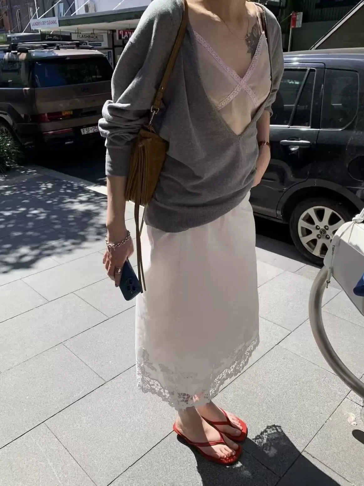 Brand Ribb Lace Patchwork Half Skirt Casual Style with Elastic Waist for Ladies Standard Fit A-Line Skirt
Brand Ribb Lace Patchwork Half Skirt Casual Style with Elastic Waist for Ladies Standard Fit A-Line Skirt