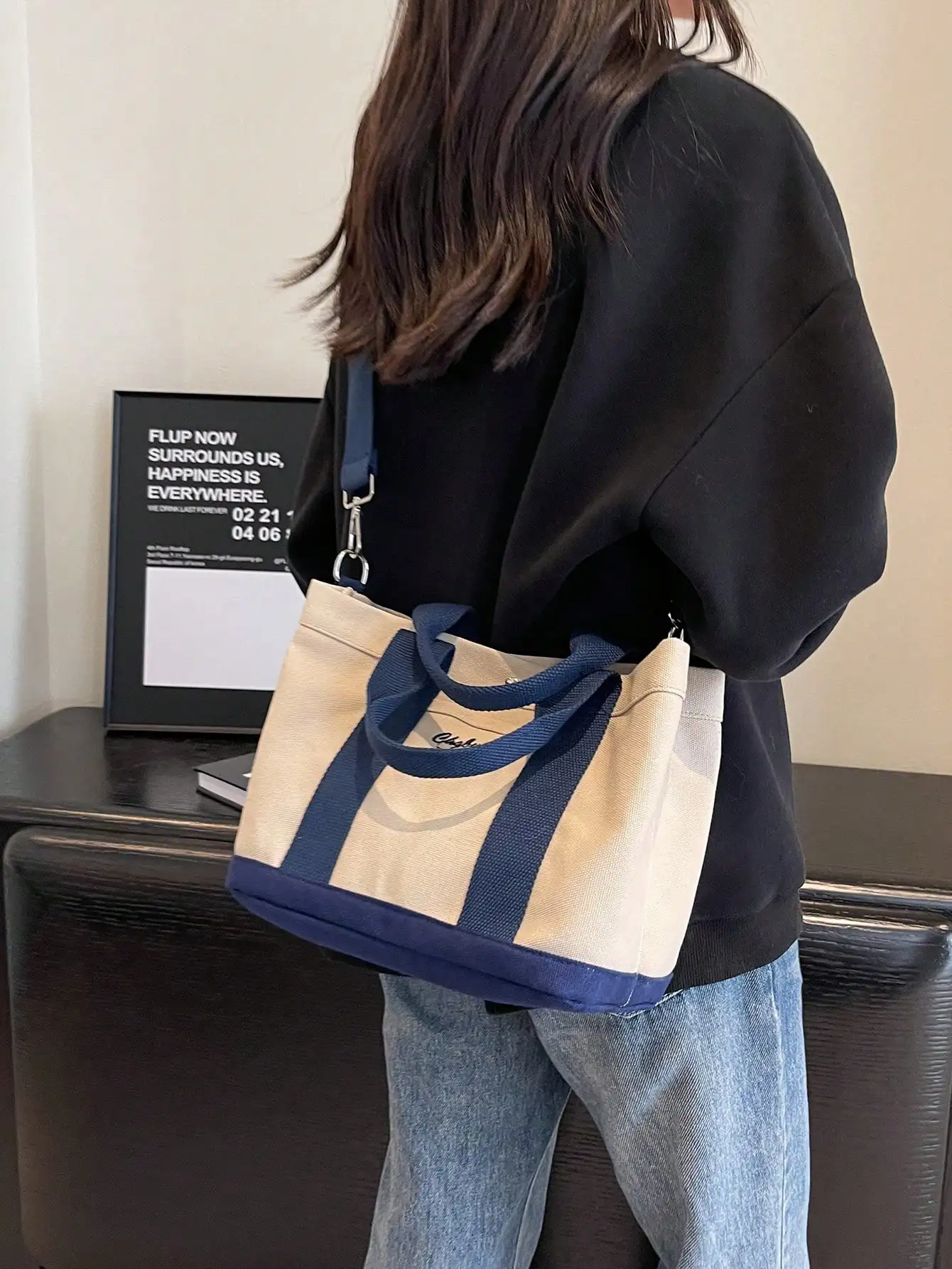 Autumn/Winter New Fashion Khaki Tote Bag Niche Casual Shoulder Crossbody Bag With Solid Letters Ladies Canvas Bag, Artistic Style School Bag & Bookbag For Women Or Students, Perfect For Books, Shopping, Back To School And More
Autumn/Winter New Fashion Khaki Tote Bag Niche Casual Shoulder Crossbody Bag With Solid Letters Ladies Canvas Bag, Artistic Style School Bag & Bookbag For Women Or Students, Perfect For Books, Shopping, Back To School And More