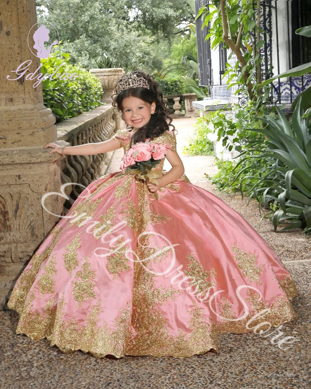 Customized Pink Luxury Flower Girl Dresses For Wedding Applique Satin Lace O-neck Kids Birthday Party First Communion Gown
Customized Pink Luxury Flower Girl Dresses For Wedding Applique Satin Lace O-neck Kids Birthday Party First Communion Gown