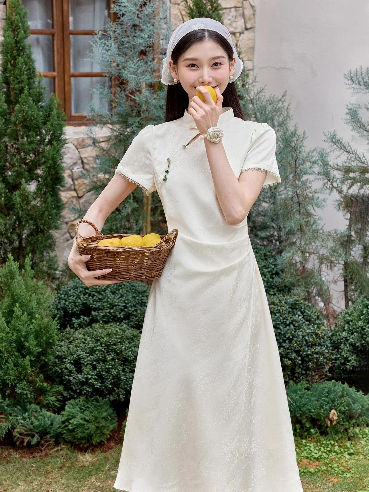 New Chinese Style Women's Dress Deer South Smoke Evening Qing Summer High Waist Slim Long Stand Collar Short Sleeve round Neck
New Chinese Style Women's Dress Deer South Smoke Evening Qing Summer High Waist Slim Long Stand Collar Short Sleeve round Neck