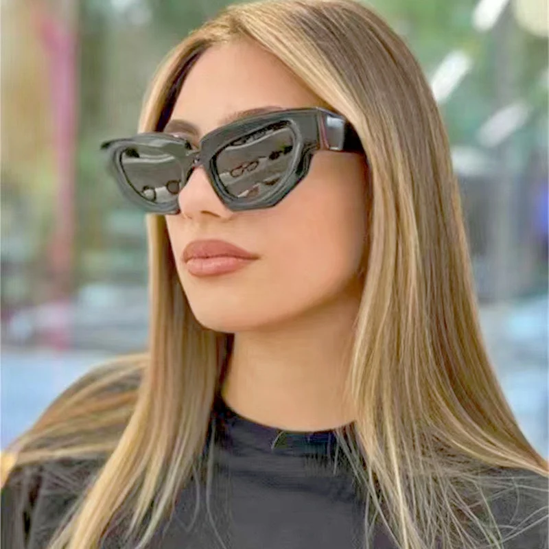 Women's Vintage Cat Eye Polygonal Sunglasses Men's 2024 Luxury Brand Design Irregular Frame Outdoor Driving UV400 Sunglasses
Women's Vintage Cat Eye Polygonal Sunglasses Men's 2024 Luxury Brand Design Irregular Frame Outdoor Driving UV400 Sunglasses