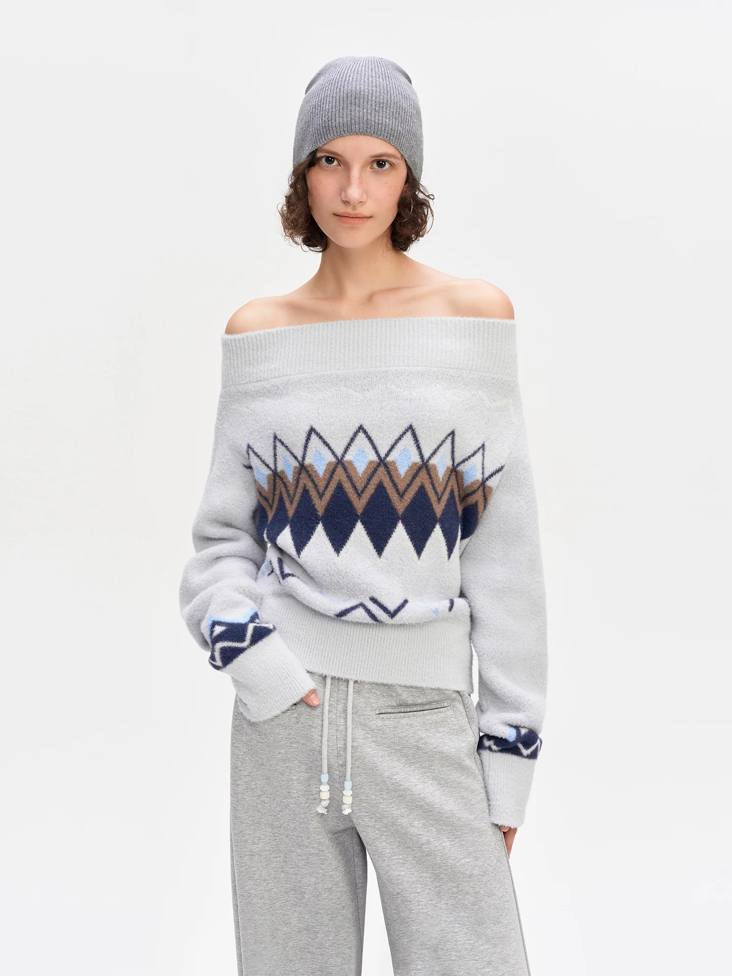 Свитер Redolence Gold Mink, удобный теплый топ на одно плечо, женский осенне-зимний свитер с ромбовидным узором, стандартный крой, длинный...
Свитер Redolence Gold Mink, удобный теплый топ на одно плечо, женский осенне-зимний свитер с ромбовидным узором, стандартный крой, длинный...