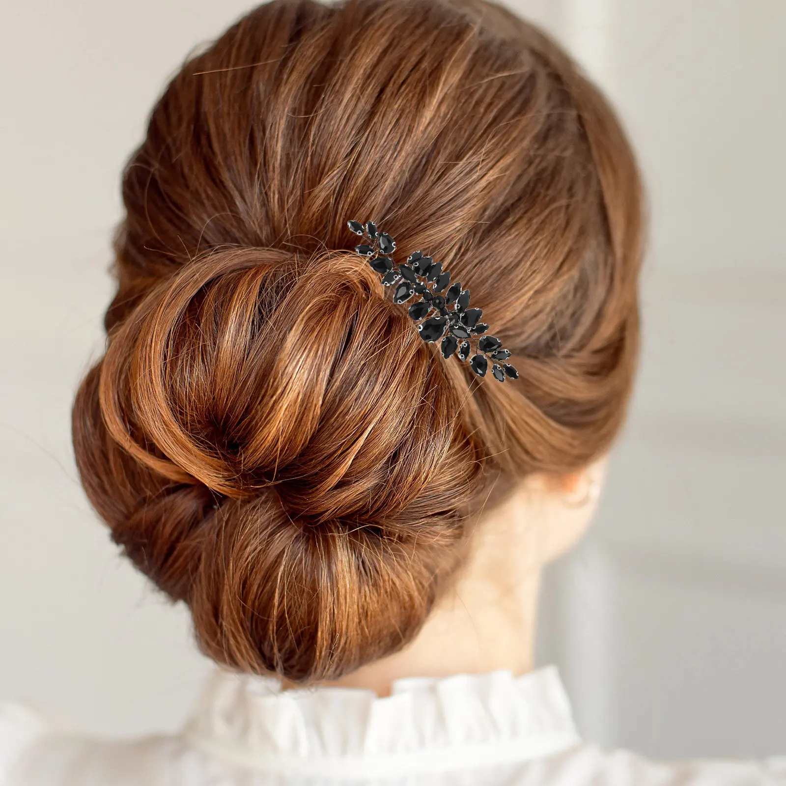 Черный хрустальный гребень для волос с кристаллами, свадебное украшение, элегантная заколка-зажим для невест, подружек невест, для вечеринок и выпускных вечеров
Черный хрустальный гребень для волос с кристаллами, свадебное украшение, элегантная заколка-зажим для невест, подружек невест, для вечеринок и выпускных вечеров