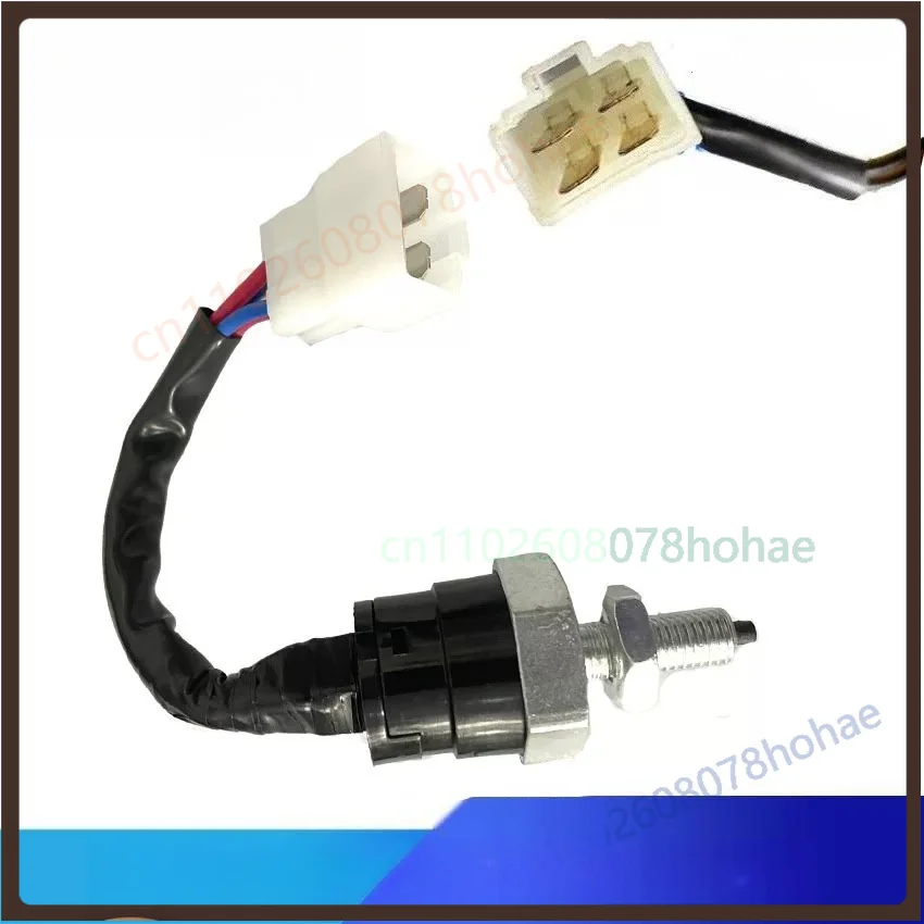 Brake Light Switch 3720010-6K9 For JMC (5pcs)
Brake Light Switch 3720010-6K9 For JMC (5pcs)