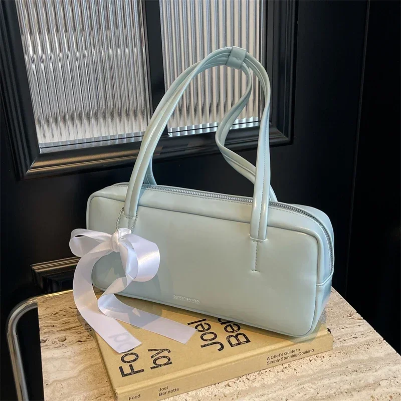 Fashion Zipper Pu Interior Compartment Shoulder Bags Hot Sale Bags for Women Soft Solid Women's Handbags Large Capacity 
Fashion Zipper Pu Interior Compartment Shoulder Bags Hot Sale Bags for Women Soft Solid Women's Handbags Large Capacity