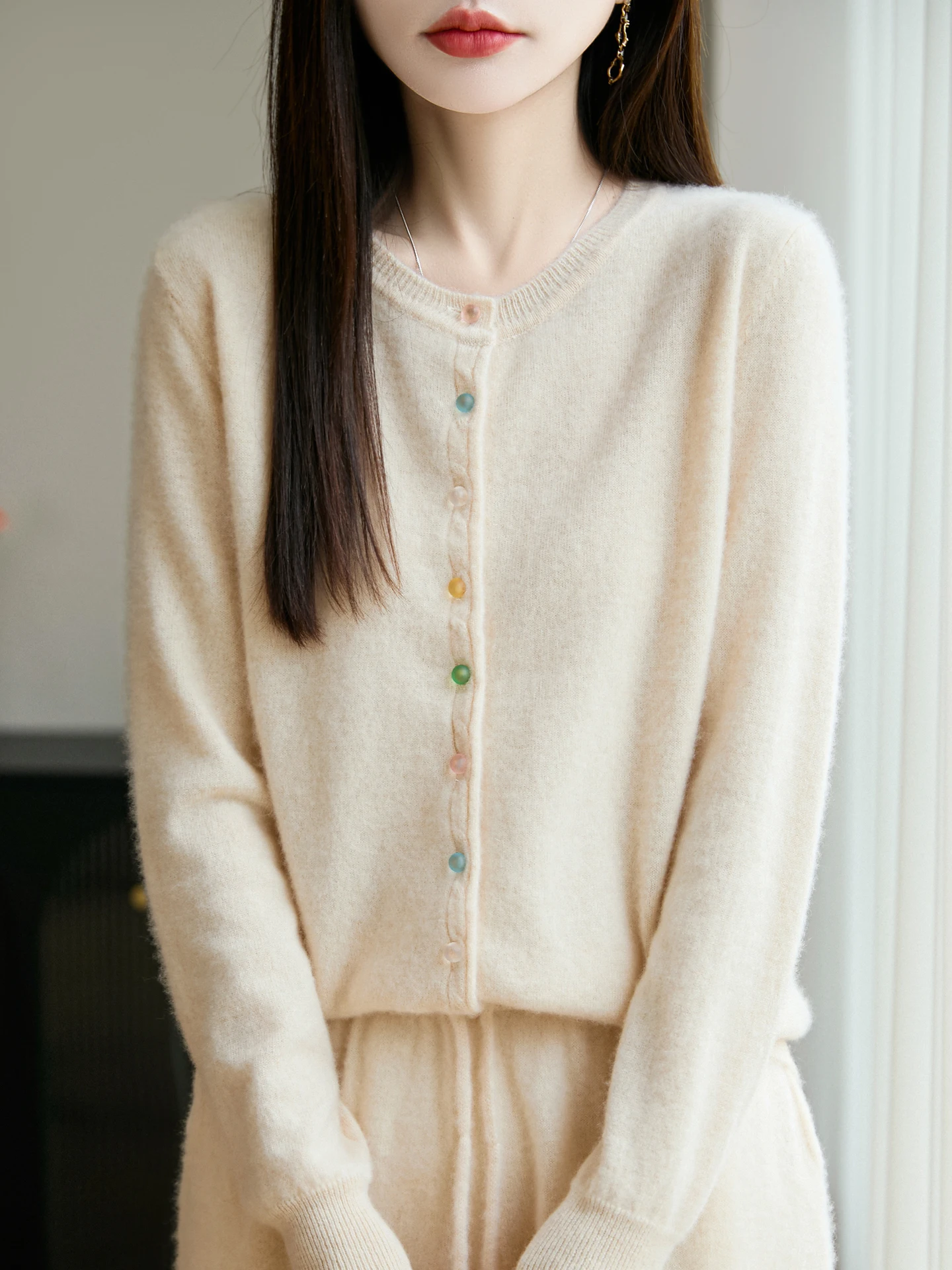 New Fashion Autumn Winter Woman Sweater Elegant Female 100% Merino Wool Knitted Cardigan Cashmere Lady Long Sleeve Clothing Tops
New Fashion Autumn Winter Woman Sweater Elegant Female 100% Merino Wool Knitted Cardigan Cashmere Lady Long Sleeve Clothing Tops