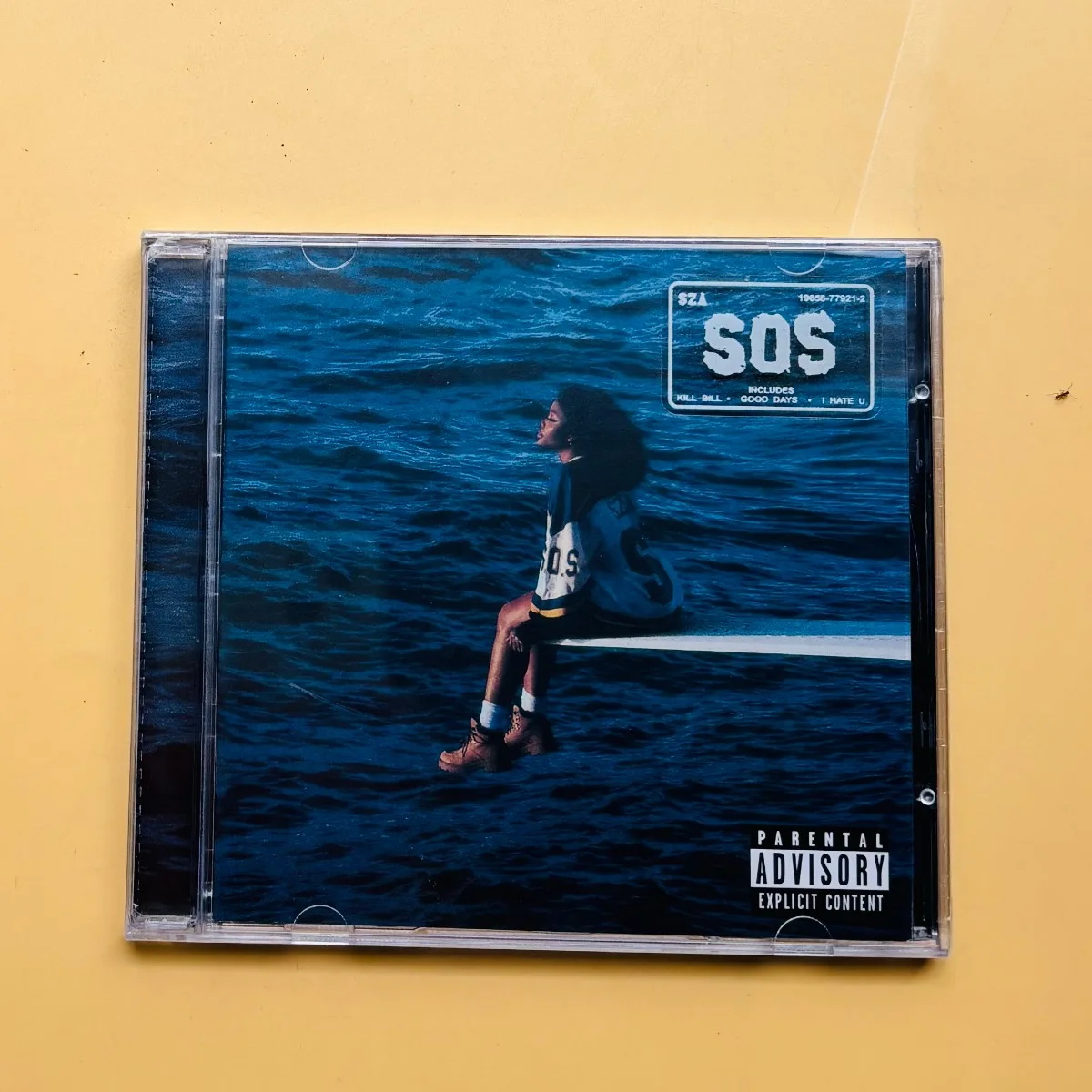SZA SOS CD Modern R&B Music Album with Soulful Vocals Emotional Lyrics and Rich Melodies for Music Enthusiasts
SZA SOS CD Modern R&B Music Album with Soulful Vocals Emotional Lyrics and Rich Melodies for Music Enthusiasts
