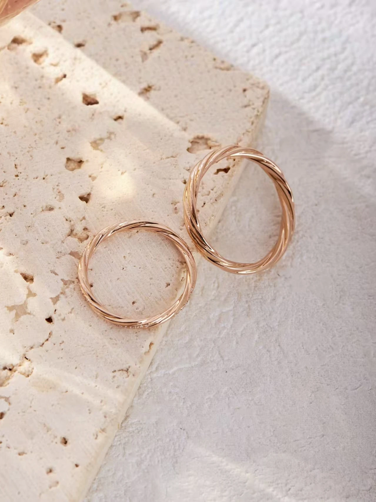 Twist Design Natural Diamond Wedding Set, 18K 14K 9K Designer Bands, Custom Matching Bridal Rings
Twist Design Natural Diamond Wedding Set, 18K 14K 9K Designer Bands, Custom Matching Bridal Rings