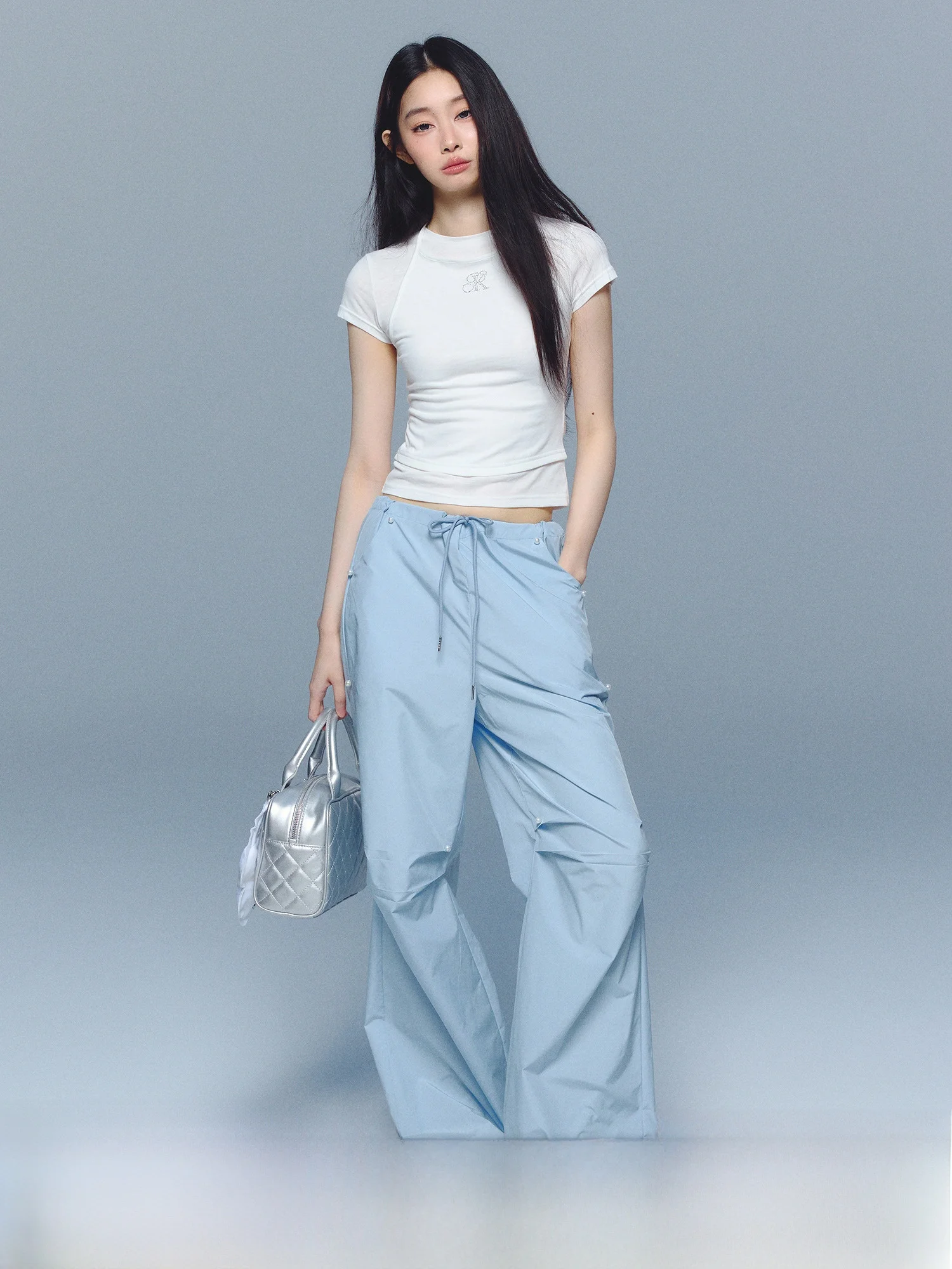 Trendkill Футболка с оригинальным логотипом и стразами ort Sve ort Женская футболка с искусственным дизайном из двух предметов для похудения, корейский топ Sle C...
Trendkill Футболка с оригинальным логотипом и стразами ort Sve ort Женская футболка с искусственным дизайном из двух предметов для похудения, корейский топ Sle C...