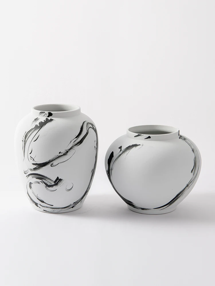 New Chinese ink vase, flower ornaments, model room, exhibition hall, living room, sales office,
New Chinese ink vase, flower ornaments, model room, exhibition hall, living room, sales office,