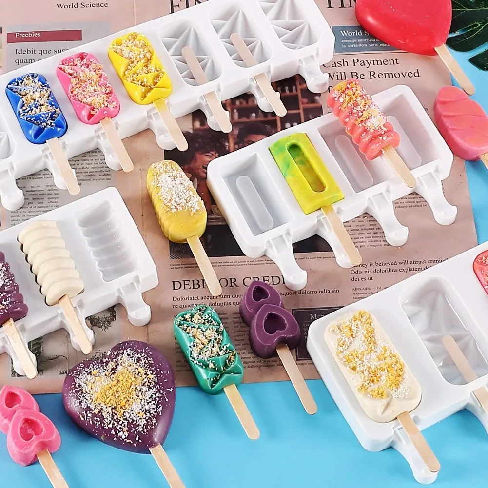 New Silicone Ice Cream Mould DIY Love Oval Cartoon Popsicle Pastry Chocolate cameo Mold Summer ice cube Making Kit Kitchen tools
New Silicone Ice Cream Mould DIY Love Oval Cartoon Popsicle Pastry Chocolate cameo Mold Summer ice cube Making Kit Kitchen tools