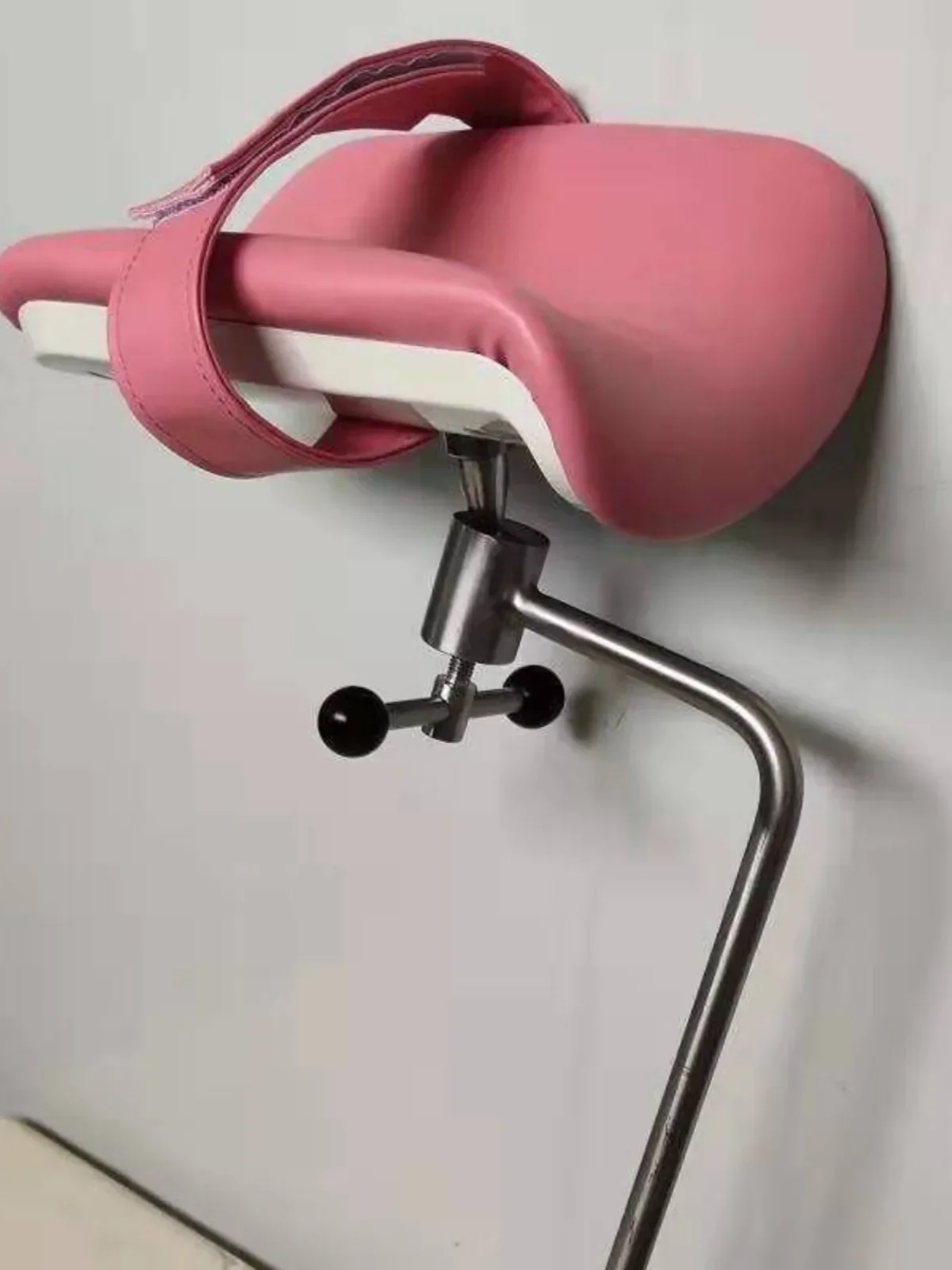 НОВЫЕ аксессуары для хирургической кровати, кронштейн для поддержки ног, гинекологический медицинский экзамен, кронштейн для поддержки ног с положения резки камня
НОВЫЕ аксессуары для хирургической кровати, кронштейн для поддержки ног, гинекологический медицинский экзамен, кронштейн для поддержки ног с положения резки камня