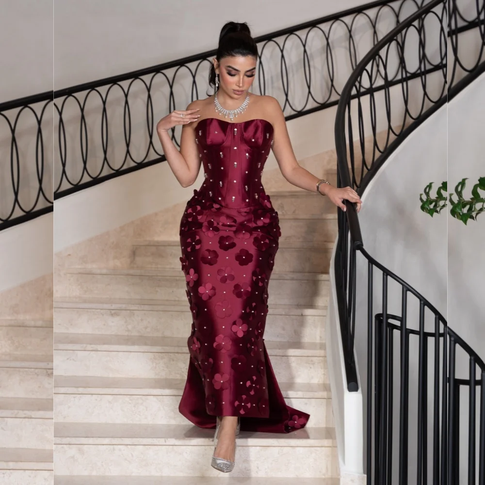 Customized Formal Intricate Flower Rhinestone Straight Strapless Midi Dresses Bespoke Occasion Dresses Modern Style High Quality
Customized Formal Intricate Flower Rhinestone Straight Strapless Midi Dresses Bespoke Occasion Dresses Modern Style High Quality