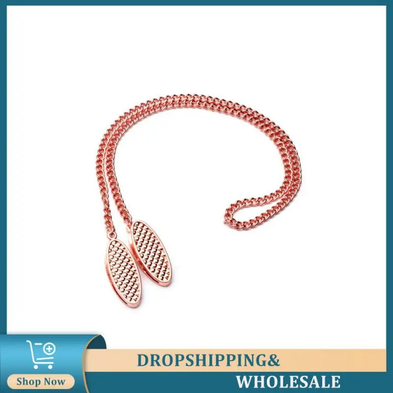 Bib Clip Easy To Use Saliva Napkin Clip Firm High Quality Napkin Clip Chain Gold Metal Napkin Holder Fixed Napkin Elegant Design
Bib Clip Easy To Use Saliva Napkin Clip Firm High Quality Napkin Clip Chain Gold Metal Napkin Holder Fixed Napkin Elegant Design