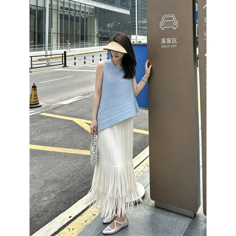 Miyake Pleated Skirt Set Plisse 2026 Blue Irregular Fold Top Tassels and Half Skirt Set for Women Summer Commuting Gentle Style
Miyake Pleated Skirt Set Plisse 2026 Blue Irregular Fold Top Tassels and Half Skirt Set for Women Summer Commuting Gentle Style