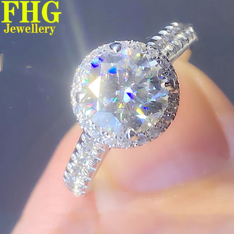 10K Solid Au417 White Gold Ring DVVS1 Moissanite Diamonds Luxury Wedding Party Engagement birthday
10K Solid Au417 White Gold Ring DVVS1 Moissanite Diamonds Luxury Wedding Party Engagement birthday