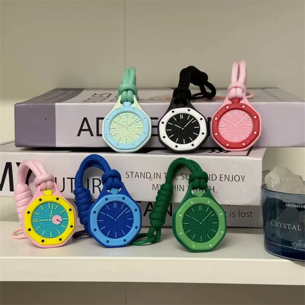 2026 New Pocket Watch Octagonal Pop Style Neck Quartz Movement Candy Color Quartz Watch Color niche Personality Removable
2026 New Pocket Watch Octagonal Pop Style Neck Quartz Movement Candy Color Quartz Watch Color niche Personality Removable