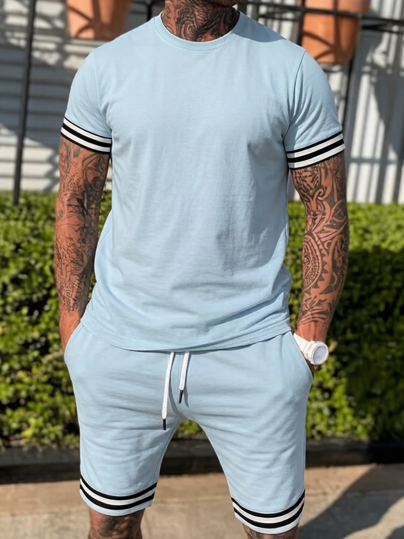 Men's Casual Light Blue Anti-Wrinkle Breathable Stripe Short Sleeve T-Shirt And Shorts Two-Piece Set Summer Sporty Streetwear
Men's Casual Light Blue Anti-Wrinkle Breathable Stripe Short Sleeve T-Shirt And Shorts Two-Piece Set Summer Sporty Streetwear