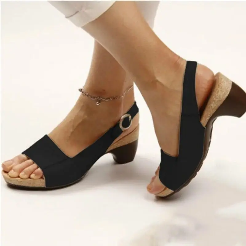 New Summer2025Women's European and American Style Solid Color Chunky Heel Buckle Women's Sandals 35-43 Plus-size Shoes for Women
New Summer2025Women's European and American Style Solid Color Chunky Heel Buckle Women's Sandals 35-43 Plus-size Shoes for Women