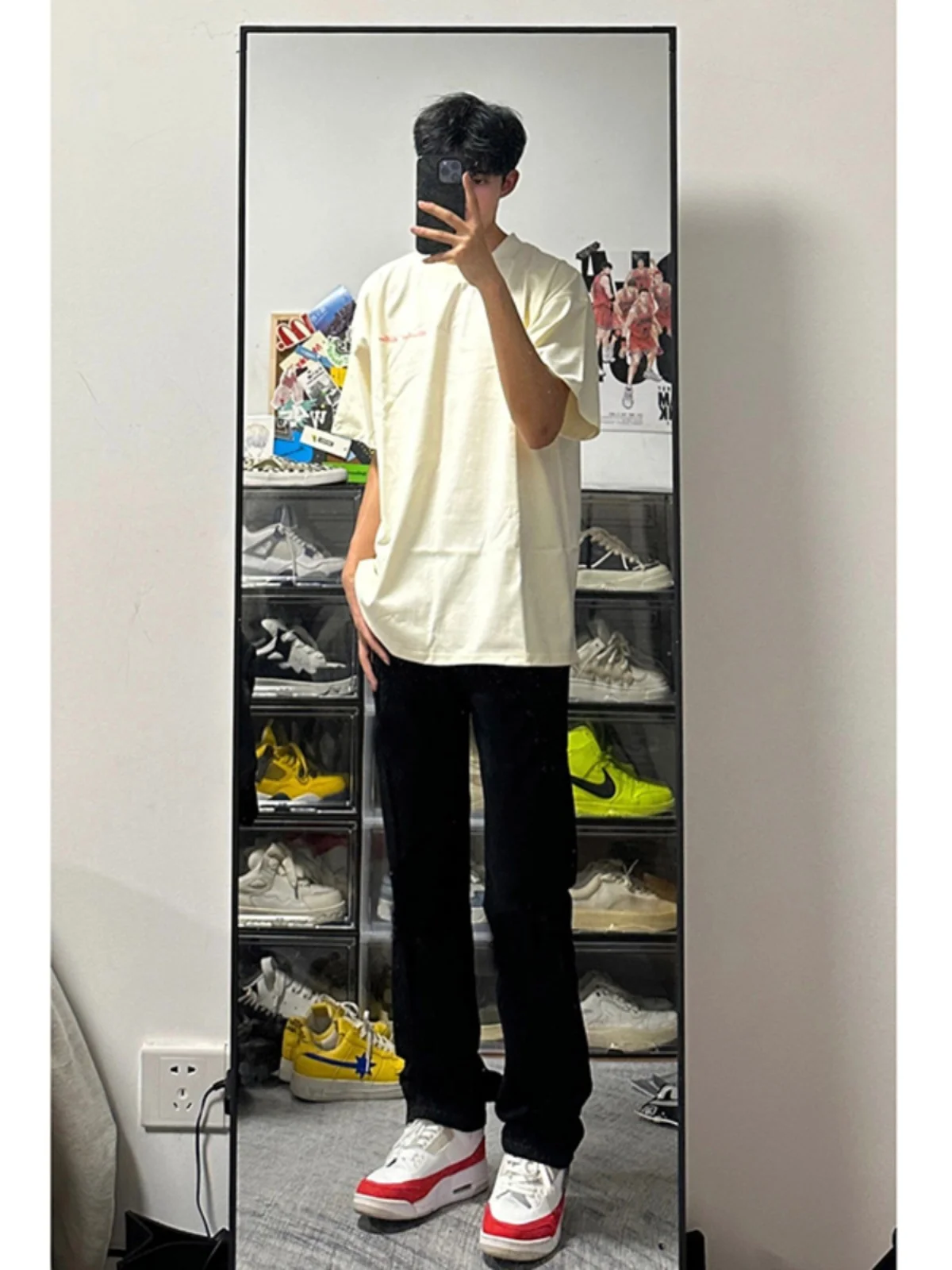 Extra Long Straight Leg Men's Jeans Drapey High Waist American Vibe Slim Micro Flared Trousers Trendy Low Waist Zipper Fly
Extra Long Straight Leg Men's Jeans Drapey High Waist American Vibe Slim Micro Flared Trousers Trendy Low Waist Zipper Fly