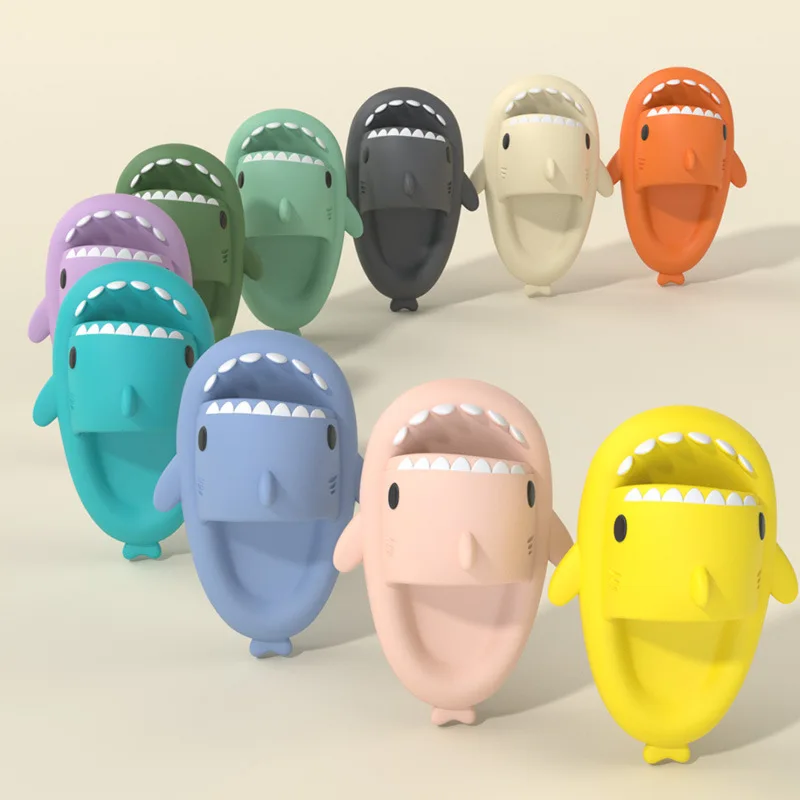 Children Slippers Flip Flops Soft Sole Cartoon Slipper boy girls Bathroom Sandal EVA Non-slip Children Shoes Sandals terlik
Children Slippers Flip Flops Soft Sole Cartoon Slipper boy girls Bathroom Sandal EVA Non-slip Children Shoes Sandals terlik