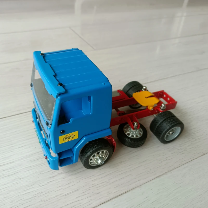 1PCS Aluminum Metal Toy Car Model Two-axle Tractor Head with Height 106mm 1/30 Scale Truck Tractor Trailer Cab w Wheel Tire
1PCS Aluminum Metal Toy Car Model Two-axle Tractor Head with Height 106mm 1/30 Scale Truck Tractor Trailer Cab w Wheel Tire