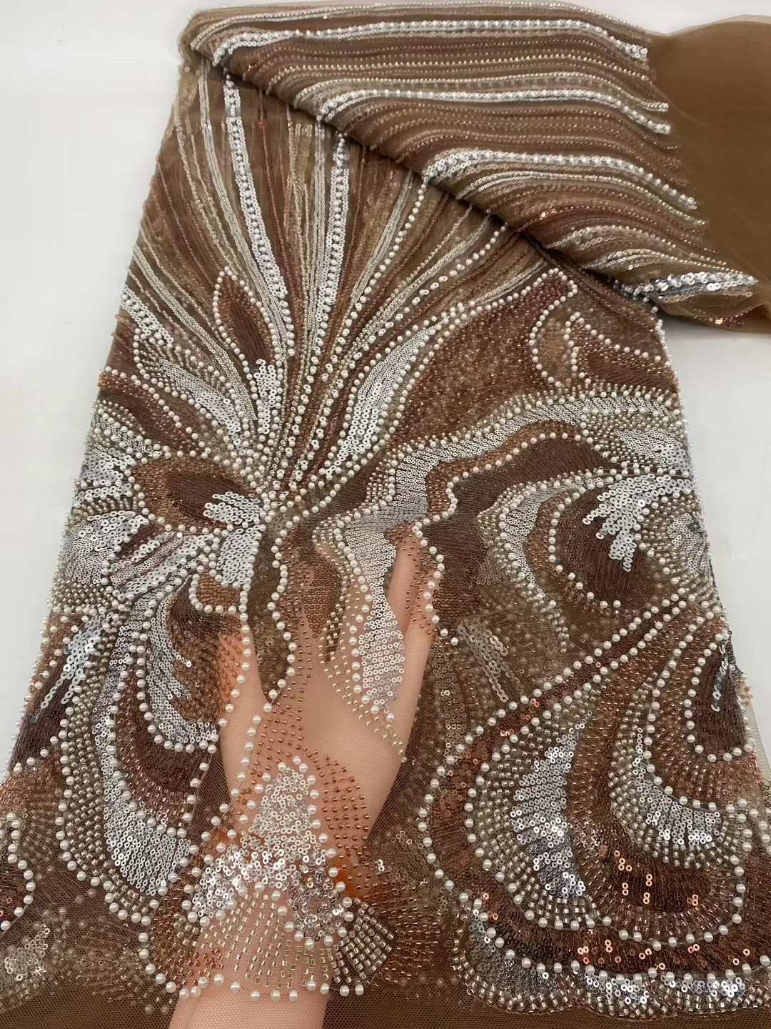 Latest French Beaded Tulle Lace Fabric 2025 High Quality African Groom Lace Fabrics Sequins Nigerian For Wedding Dress
Latest French Beaded Tulle Lace Fabric 2025 High Quality African Groom Lace Fabrics Sequins Nigerian For Wedding Dress