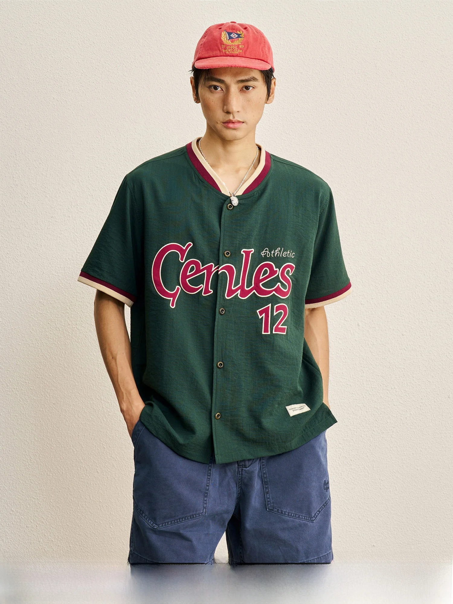 CENLES SS26 American Sports Contrast Color Patchwork Short Sleeve Baseball Shirt Retro Street Casual Rock Menswear Breathable
CENLES SS26 American Sports Contrast Color Patchwork Short Sleeve Baseball Shirt Retro Street Casual Rock Menswear Breathable