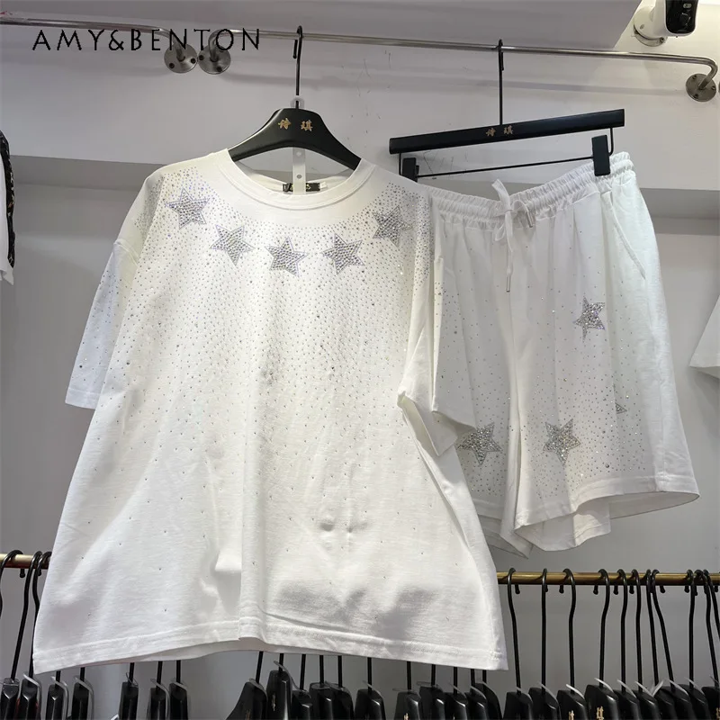 Heavy Craft Fashion Rhinestone Suit Short Sleeves T-shirt And Shorts Set 2026 Summer New Oversized Loose Women's 2 Pieces Outfit
Heavy Craft Fashion Rhinestone Suit Short Sleeves T-shirt And Shorts Set 2026 Summer New Oversized Loose Women's 2 Pieces Outfit