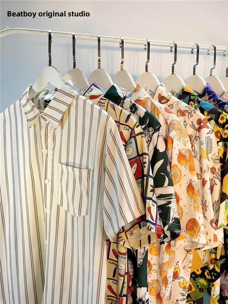 American Sle Olschool Striped irt ort Sve Casual Hawaiian Print Outerwear for Men Summer Lightweight Polyester
American Sle Olschool Striped irt ort Sve Casual Hawaiian Print Outerwear for Men Summer Lightweight Polyester