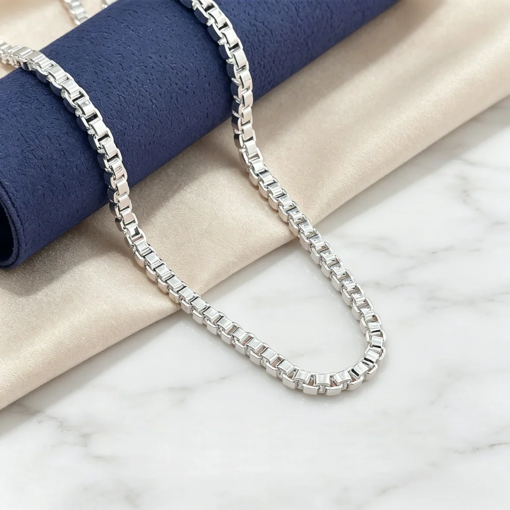 4mm 925 Sterling Silver Box Chain Necklace, Gold Plated Smooth Polished Chain for Men Women, Party Daily Jewelry
4mm 925 Sterling Silver Box Chain Necklace, Gold Plated Smooth Polished Chain for Men Women, Party Daily Jewelry