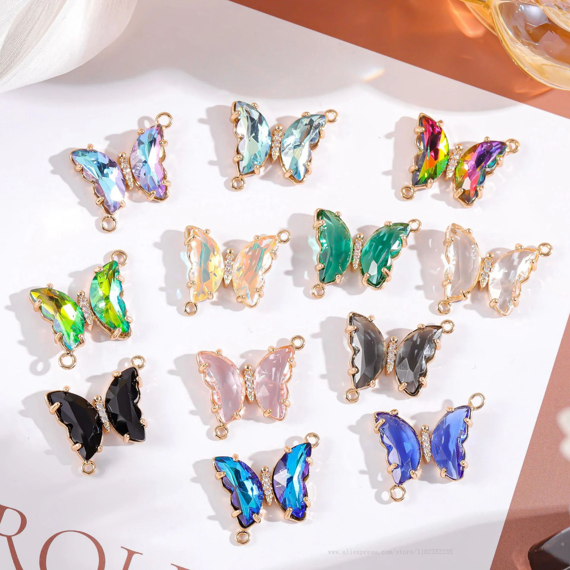 Butterfly DIY colorful small charms pendant for bracelet necklace jewelry making 20pcs/ Bag
Butterfly DIY colorful small charms pendant for bracelet necklace jewelry making 20pcs/ Bag