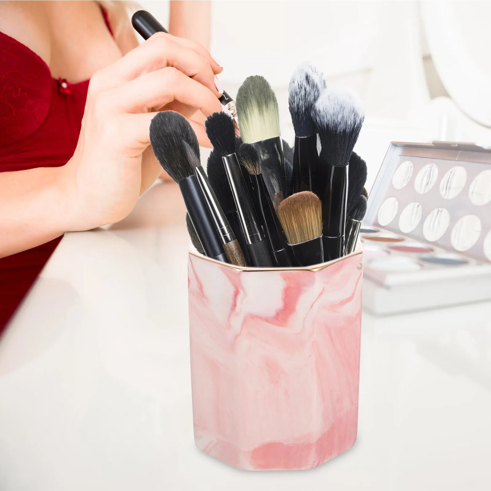 Colorful Ceramic Pen Holder Square Modern Desk Accessory Multi Functional Stationery Organizer Pencil Storage Cup Silverware
Colorful Ceramic Pen Holder Square Modern Desk Accessory Multi Functional Stationery Organizer Pencil Storage Cup Silverware