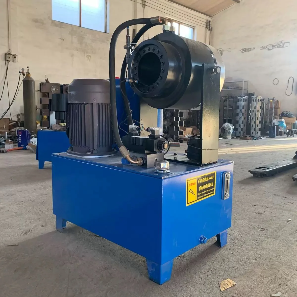 China 2 Inch Electric High Pressure Hydraulic Hose Crimping Machine 51WS Manufactures Long Service Life Rubber Hose
China 2 Inch Electric High Pressure Hydraulic Hose Crimping Machine 51WS Manufactures Long Service Life Rubber Hose