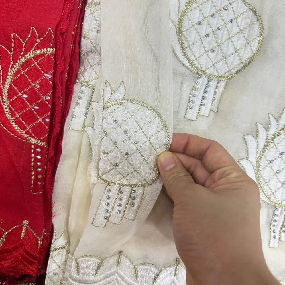 Роскошный тяжелый хлопковый шарф-хиджаб для женщин, вышитый кисточками, африканский исламский большой Дубайский стиль
Роскошный тяжелый хлопковый шарф-хиджаб для женщин, вышитый кисточками, африканский исламский большой Дубайский стиль