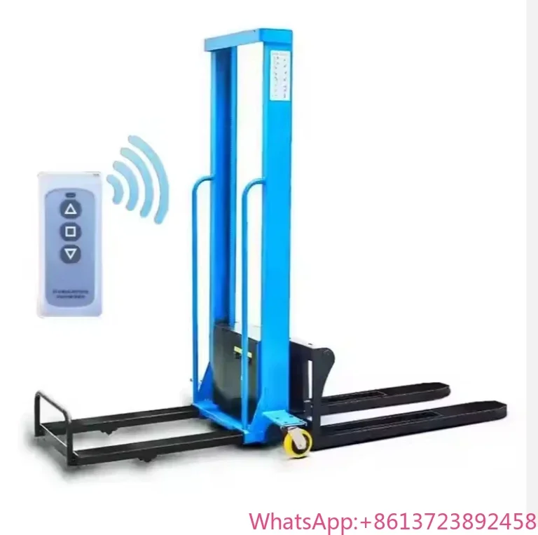 The new mini-warehouse loading electric forklift is equipped with a motor 1000kg500kg vehicle Stacker forklift truck 
The new mini-warehouse loading electric forklift is equipped with a motor 1000kg500kg vehicle Stacker forklift truck