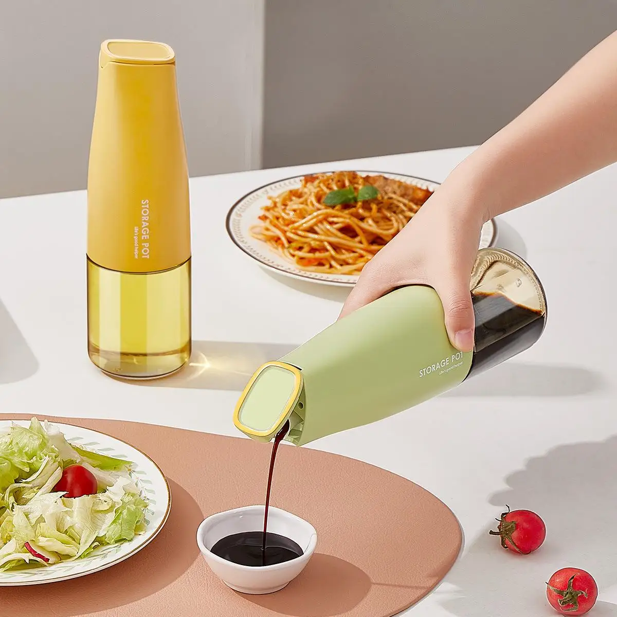 Gravity Sensor Glass Oil Bottle Automatic Open Close Kitchen Home Use Soy Sauce Vinegar Bottle Seasoning Pot Luxury Style Sto...
Gravity Sensor Glass Oil Bottle Automatic Open Close Kitchen Home Use Soy Sauce Vinegar Bottle Seasoning Pot Luxury Style Sto...