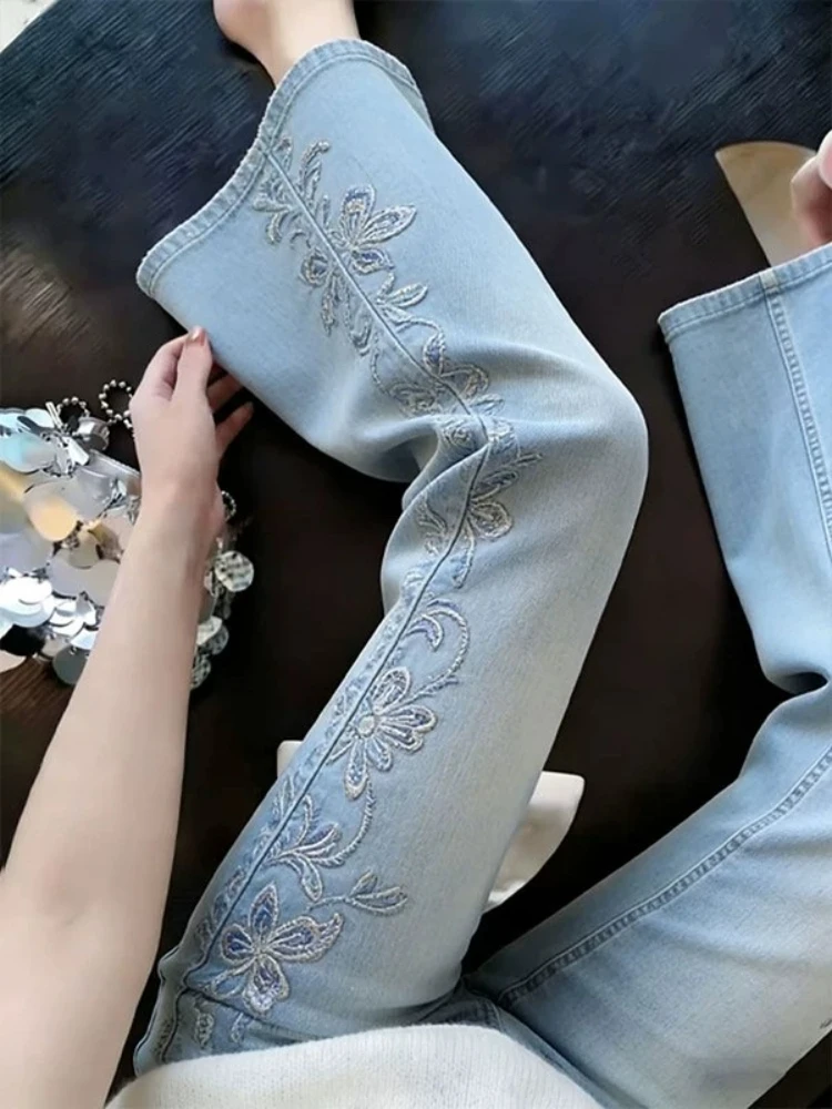 Elegant Embroidered Denim Jeans Women's Slim Fit Casual Nine-Piece High Waist Summer 2026 Stylish Casual Loose Fit Jeans
Elegant Embroidered Denim Jeans Women's Slim Fit Casual Nine-Piece High Waist Summer 2026 Stylish Casual Loose Fit Jeans