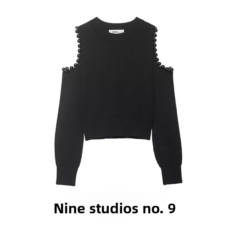 NINE ZAR Women's Knitted Long Sleeve Top Shoulder Exposure Ball Decoration Loose Fit round Neck Pullover Knitwear
NINE ZAR Women's Knitted Long Sleeve Top Shoulder Exposure Ball Decoration Loose Fit round Neck Pullover Knitwear