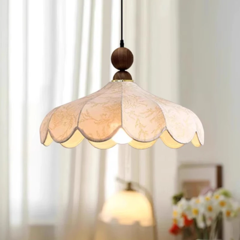 French Dining Room Pendant Light Vintage Fabric Restaurant Hotel Ceiling Lamp Living Room Wood Led Lights For Room Decor Lustre
French Dining Room Pendant Light Vintage Fabric Restaurant Hotel Ceiling Lamp Living Room Wood Led Lights For Room Decor Lustre