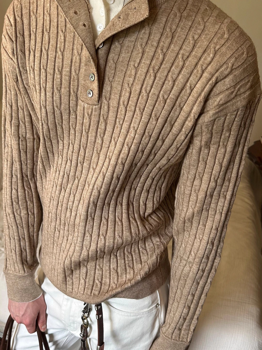 Retro Twisted Knit Henry Collar Sweater Men's Autumn Winter Loose Casual Sle Fake Two-Piece Sweater Comfortable Warmth
Retro Twisted Knit Henry Collar Sweater Men's Autumn Winter Loose Casual Sle Fake Two-Piece Sweater Comfortable Warmth