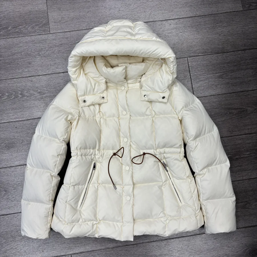 Winter 90% White Duck Down Coat Women Detachable Hooded Loose Thickened Warm Puffer Jacket Hoodie Drawstring Warm Down Jacket
Winter 90% White Duck Down Coat Women Detachable Hooded Loose Thickened Warm Puffer Jacket Hoodie Drawstring Warm Down Jacket
