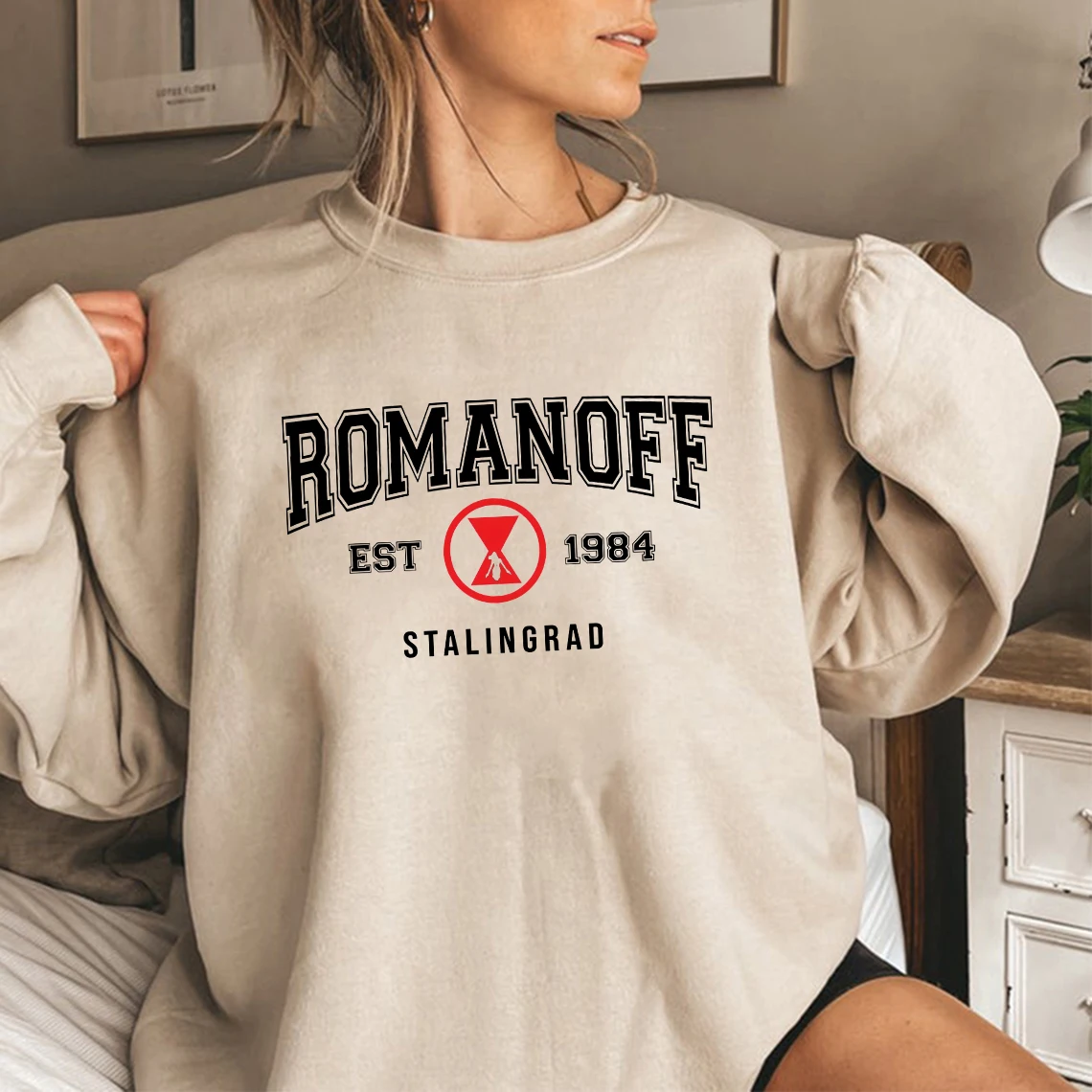 Romanoff 1984 Толстовка Natasha Romanoff пуловеры женские худи с графическим рисунком уличный Топ Толстовка с капюшоном с супергероями толстовки с круглым вырезом
Romanoff 1984 Толстовка Natasha Romanoff пуловеры женские худи с графическим рисунком уличный Топ Толстовка с капюшоном с супергероями толстовки с круглым вырезом