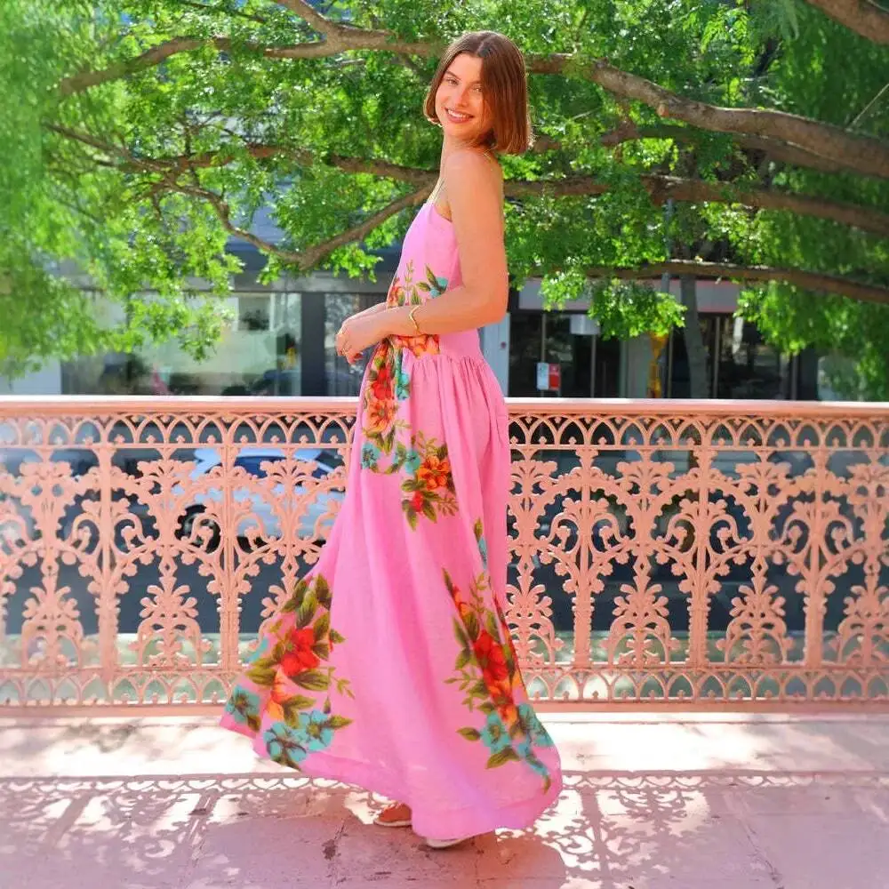 Summer New Fashionable 2026 Elegant Thin Strap Printed Backless Dress For Women
Summer New Fashionable 2026 Elegant Thin Strap Printed Backless Dress For Women